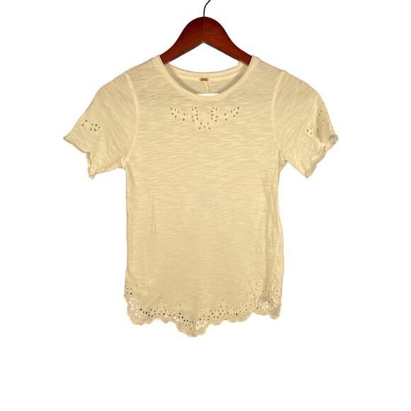 Free People Eyelet Tee Women’s Small Cream Summer Basic Casual Delicate - Picture 1 of 7